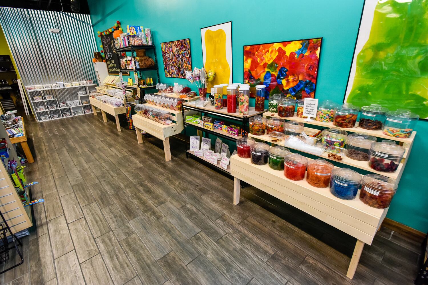 Candy Stash Sweets and Treats open in Liberty Township