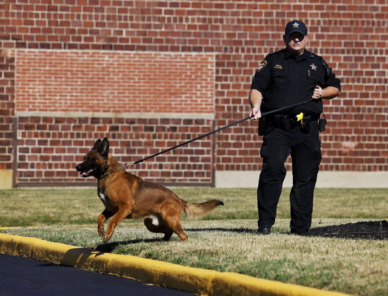 071222 Sheriff open house