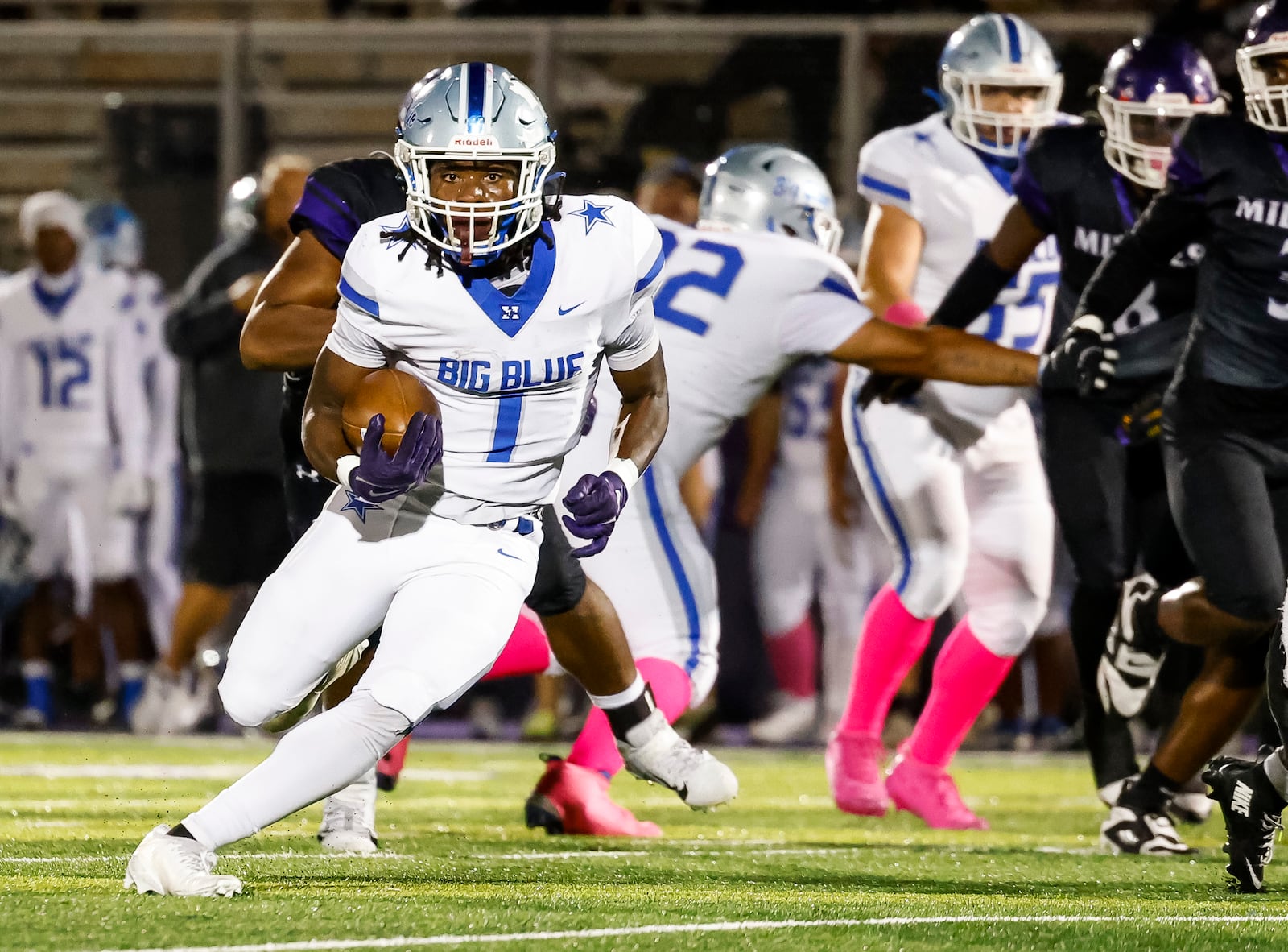 Hamilton's Andre Bailey carries the ball during their football game against Middletown Friday, Oct. 17 at Barnitz Stadium in Middletown. Big Blue won 14-10. NICK GRAHAM/STAFF