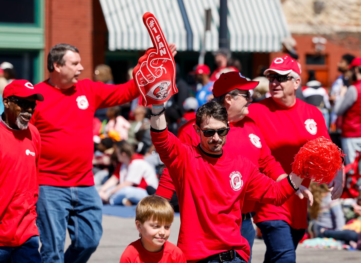 033023 Reds Parade