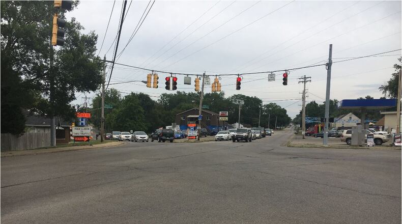 The sprawling, accident-prone Five Points intersection in Hamilton and Fairfield Township should be converted into a roundabout in 2021. MIKE RUTLEDGE/STAFF