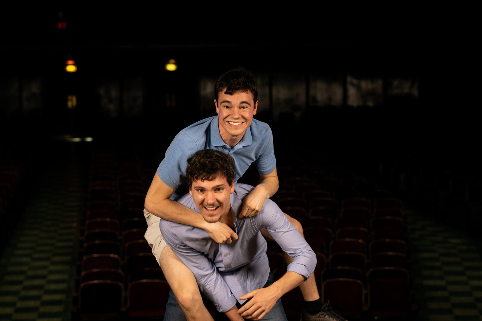 Cleveland-based Scriptless in Seattle is a group of young improv performers who put on shows in a variety of venues, from coffeehouses and churches to large theaters.