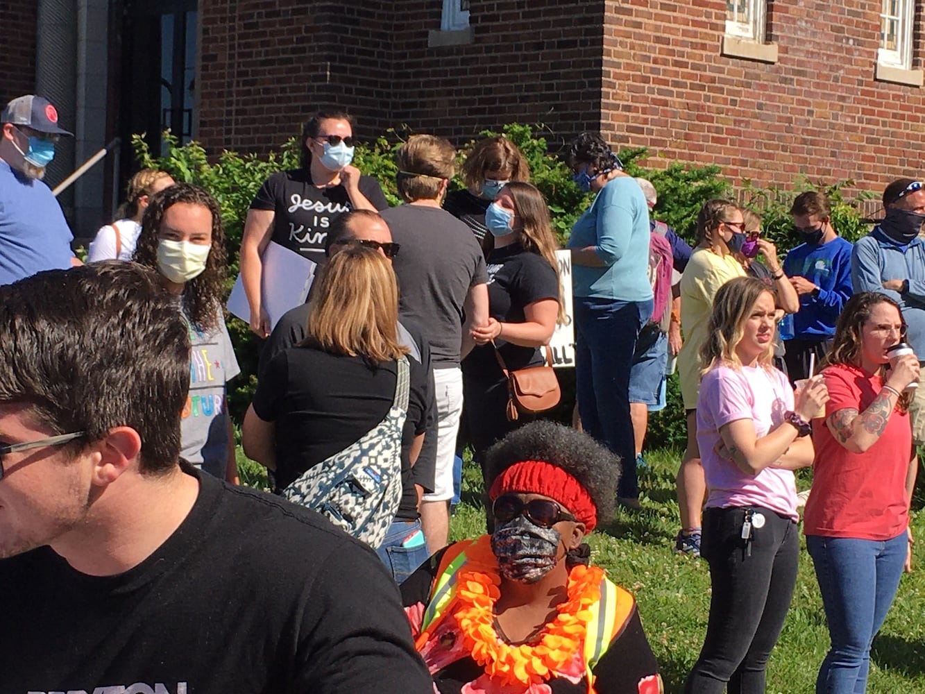 PHOTOS: Hundreds march in protest during Hamilton event at courthouse