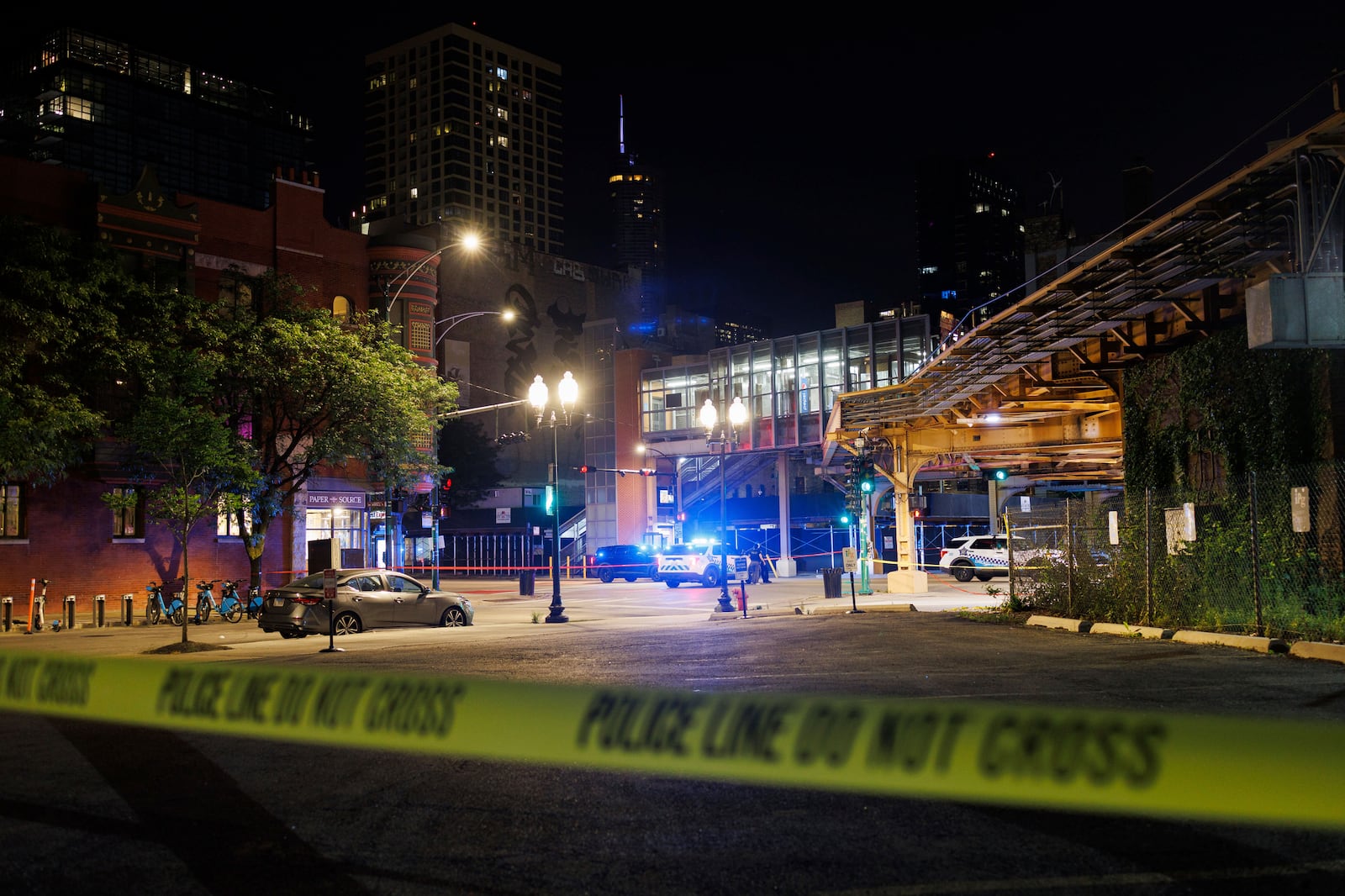 Officers work the scene of a shooting Wednesday, July 2, 2025, in Chicago. (Armando L. Sanchez/Chicago Tribune via AP)