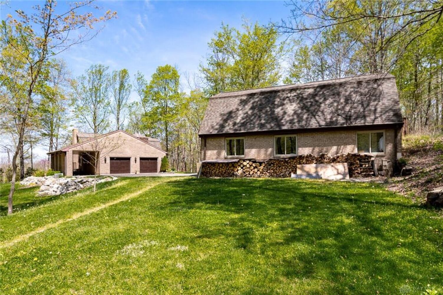PHOTOS: Unique silo-designed home on 4 acres near Spring Valley listed on market
