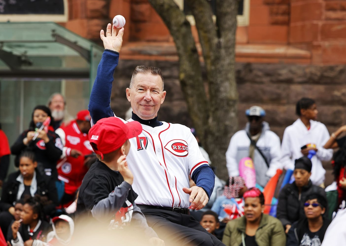 032725 Reds Parade