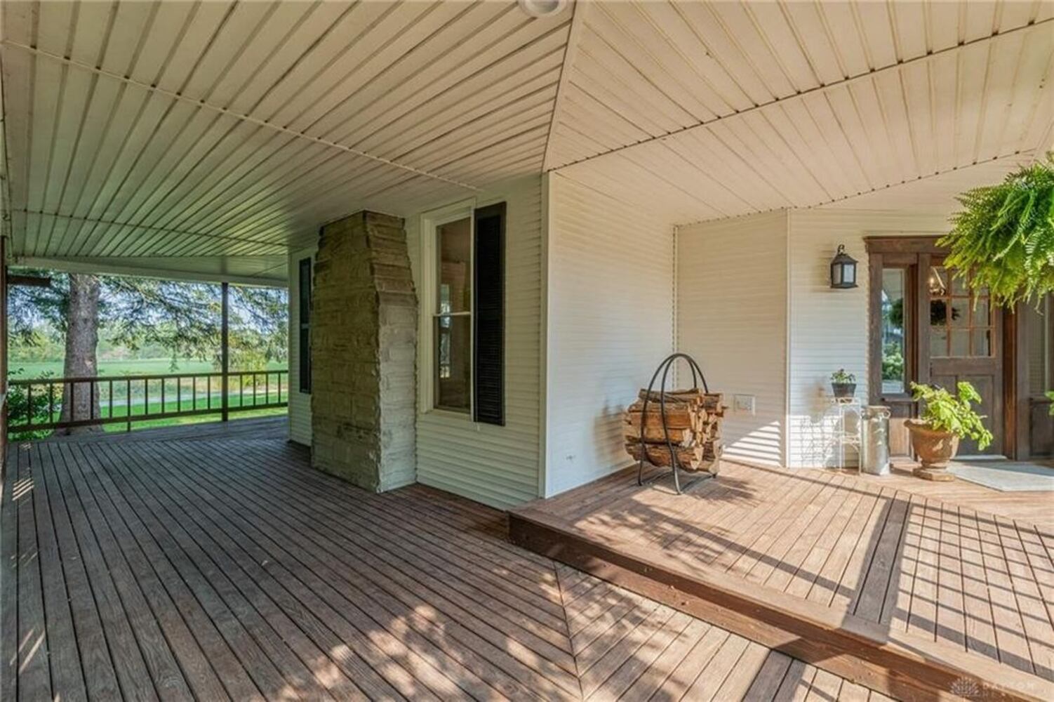 Photos: Beavercreek area farmhouse has luxury kitchen, great views