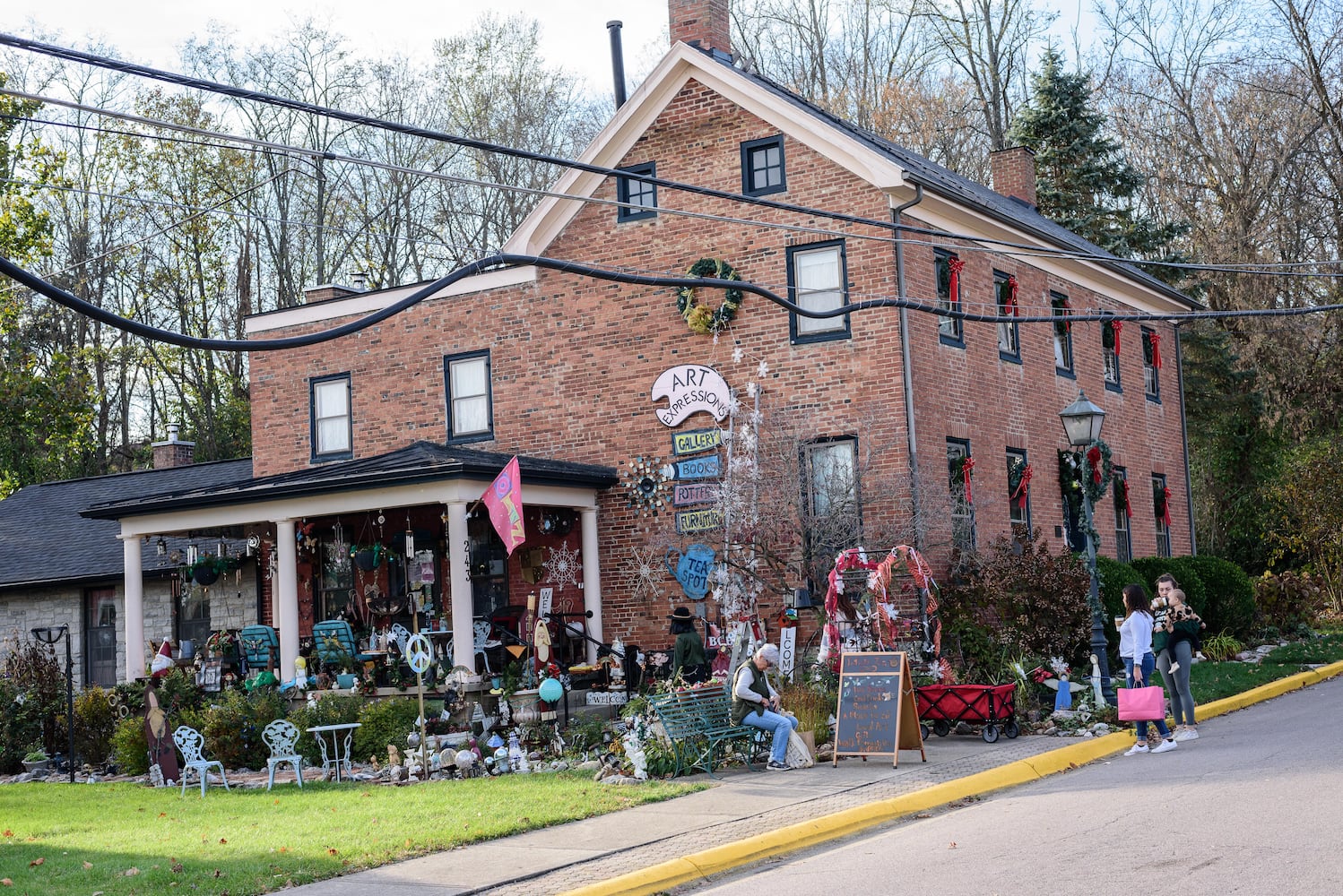 PHOTOS: Did we spot you at Hearthwarming Holidays in downtown Waynesville?