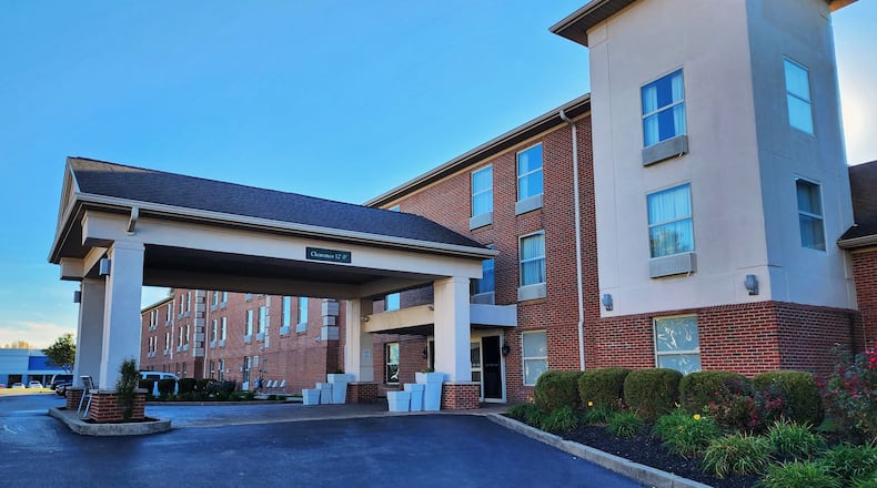 A man was found dead in Oct. 2022 in the hallway on the second floor of this Holiday Inn Express at 6755 Fairfield Business Center Drive. NICK GRAHAM/STAFF