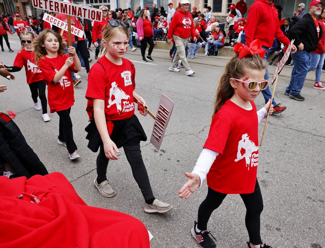 032725 Reds Parade