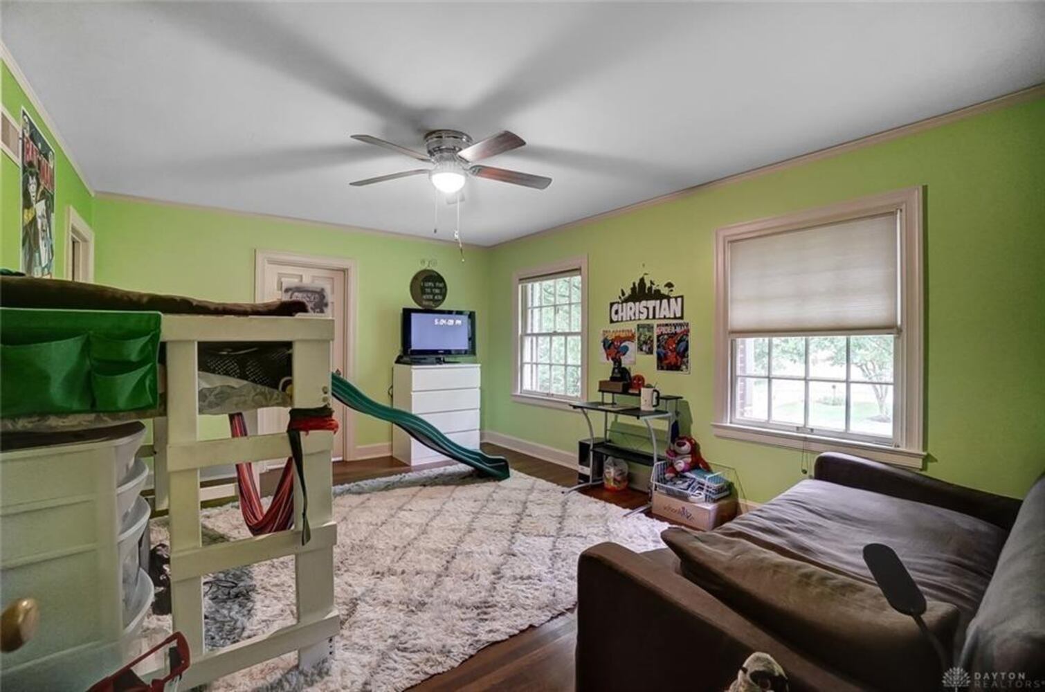PHOTOS: Georgian Colonial in Oakwood listed for $769K