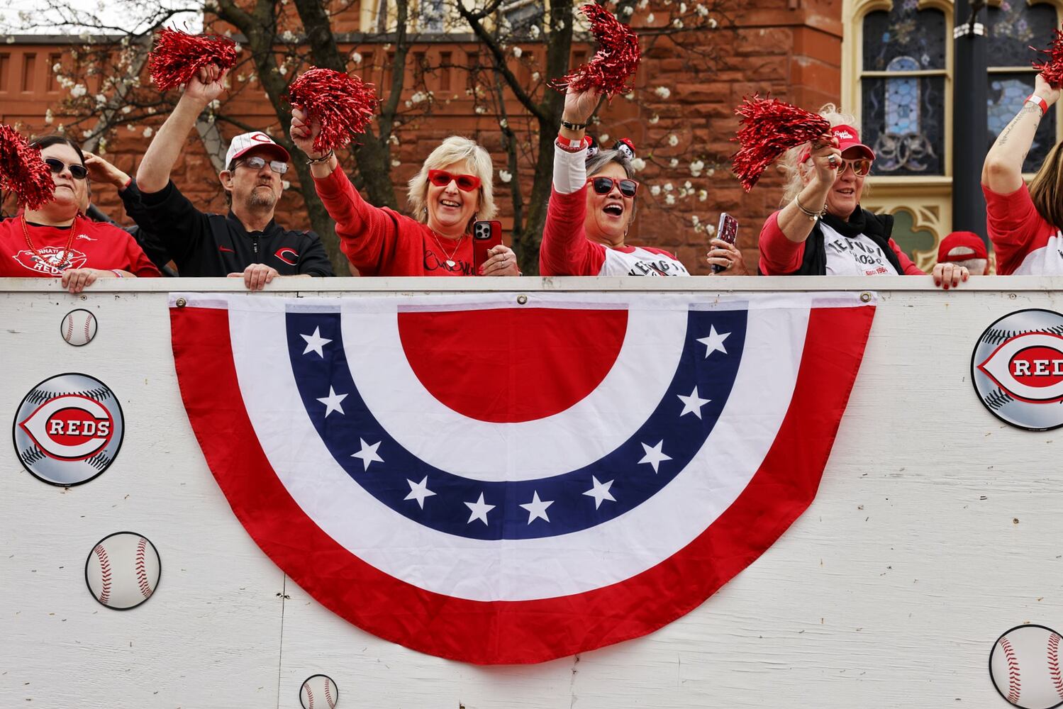 032725 Reds Parade