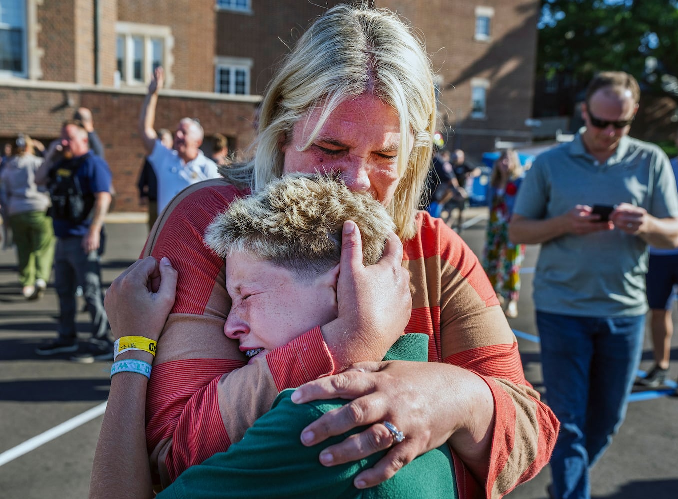 APTOPIX School-Shooting-Minneapolis