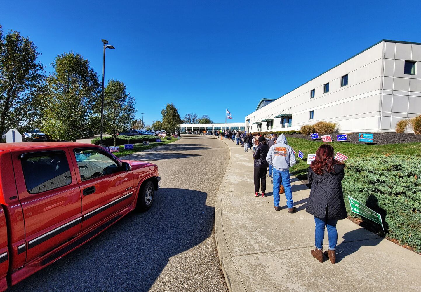 110220 early voting