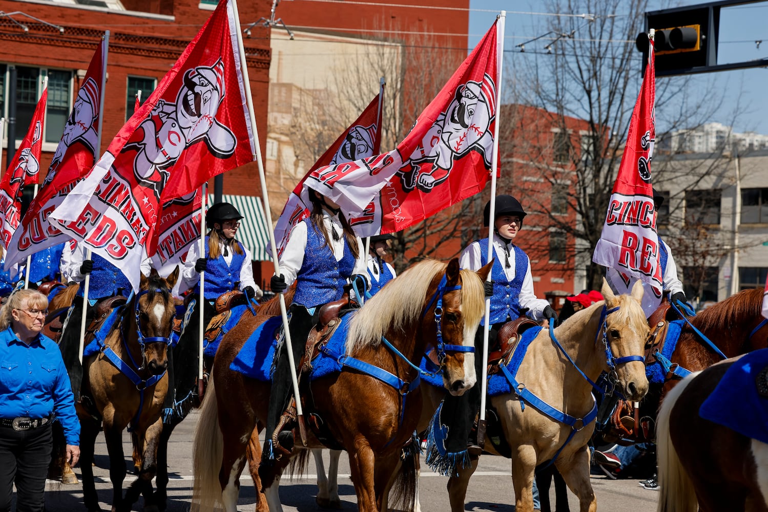 033023 Reds Parade