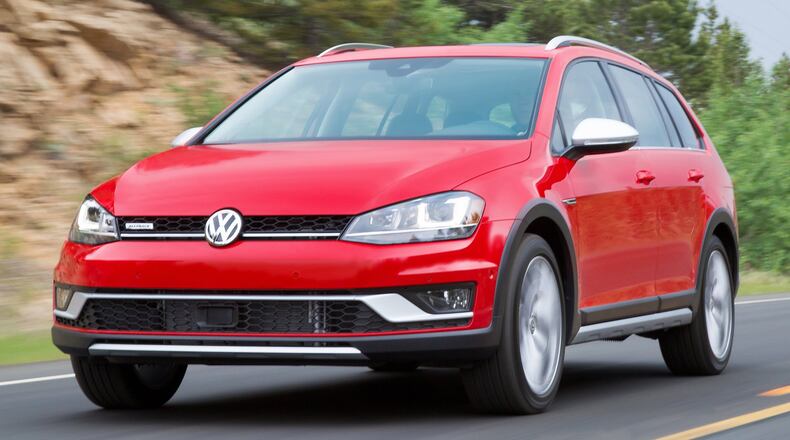 The 2017 Alltrack uses Volkswagen s 1.8-liter TSI turbocharged and direct-injected four-cylinder engine, which makes 170 horsepower and 199 lbs.-ft. of torque. Volkswagen