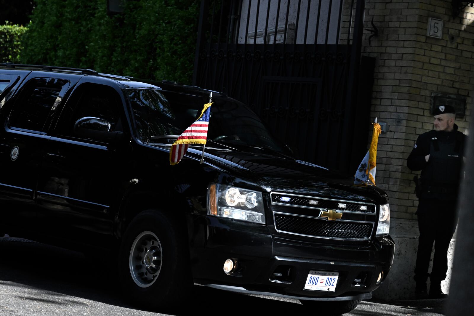 The motorcade of U.S. Vice President JD Vance departs his Vice-Presidential quarters en route to Vatican, in Rome, Italy, Saturday, April 19, 2025. (Kenny Holston/Pool Photo via AP)