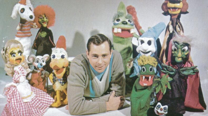 Larry Smith joined the Uncle Al Show in Cincinnati in 1957 and performed and created puppets for Uncle Al. His greatest fame was achieved in the late 60s, when he went to new Cincinnati TV station to host an afternoon Larry Smith s Cartoon Club puppet and cartoon show, which he hosted through the 1970s. CONTRIBUTED