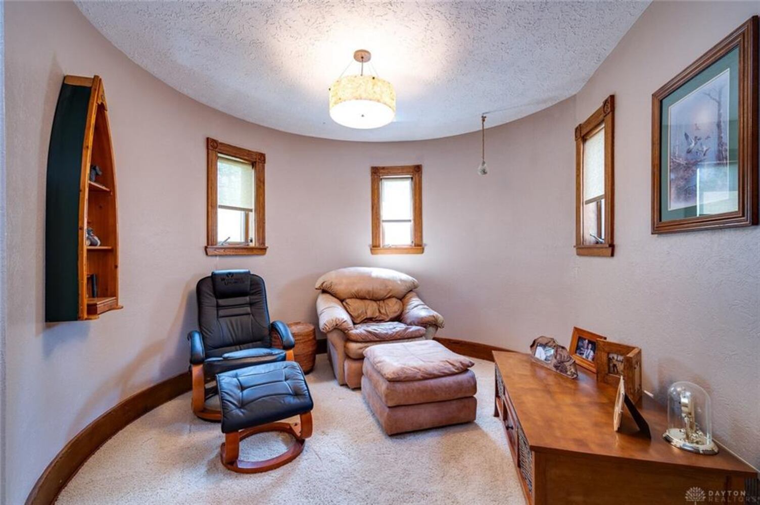 PHOTOS: Unique silo-designed home on 4 acres near Spring Valley listed on market