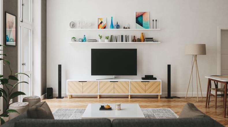 DirecTV recently announced that it will introduce a free ad-supported streaming TV (FAST) service for users to enjoy. It’s going to be called MyFree DIRECTV. ISTOCK