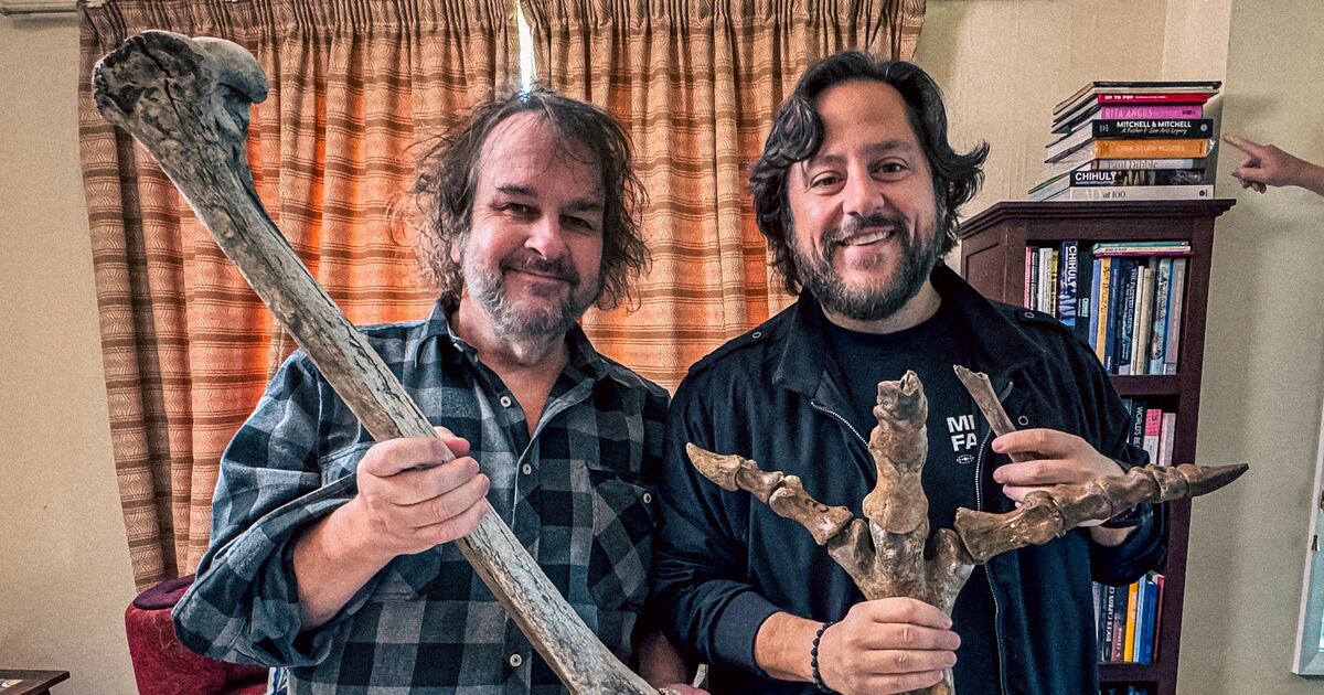 'Lord of the Rings' director backs long shot de-extinction plan, starring New Zealand's...