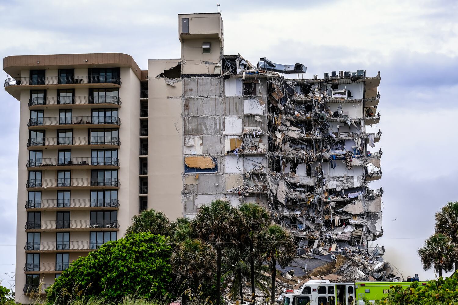 A high-rise residential building is partially collapsed in Surfside, Fla., Thursday, June 24, 2021. (Maria Alejandra Cardona/The New York Times)