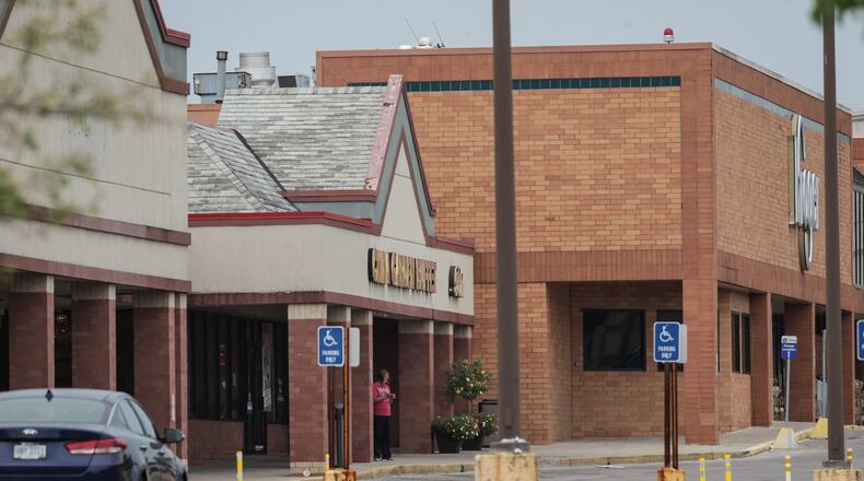 The Springboro Kroger plans to rehabilitate the old Kmart store for a new Kroger. The 90,298-square foot store would be built where a Kmart department store was located at 625 W. Central Ave., Ohio 73 in Springboro, on the east end of a shopping center where a Kroger store is currently operating. JIM NOELKER/STAFF