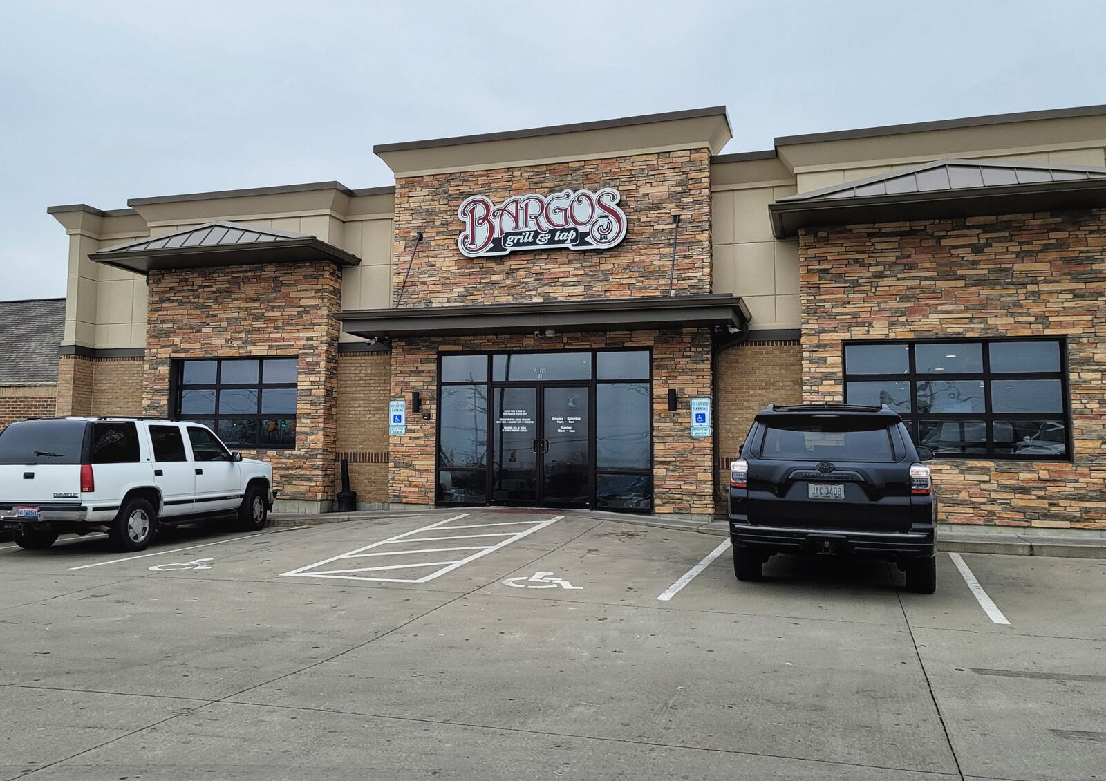 Fairfield police are investigating a Sunday evening, Dec. 27, 2020, shooting at Bargo's Grill & Tap at 7105 Dixie Highway (Ohio 4), Fairfield. No one was injured and police say suspects have been identified. NICK GRAHAM/STAFF