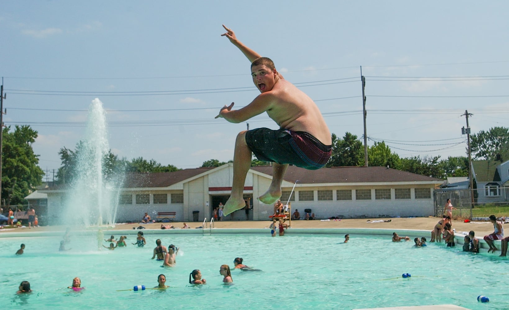 PHOTOS: Scenes from Eastview Pool in Hamilton from 2002.