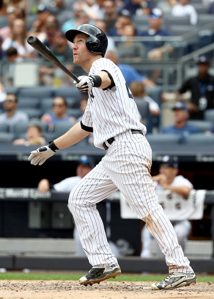 Reds fall to Yankees