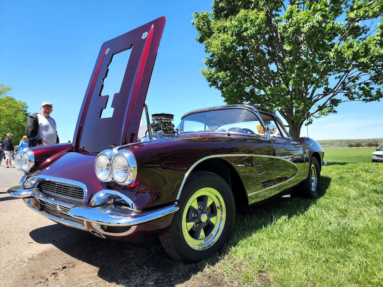 050822 Shriners car show