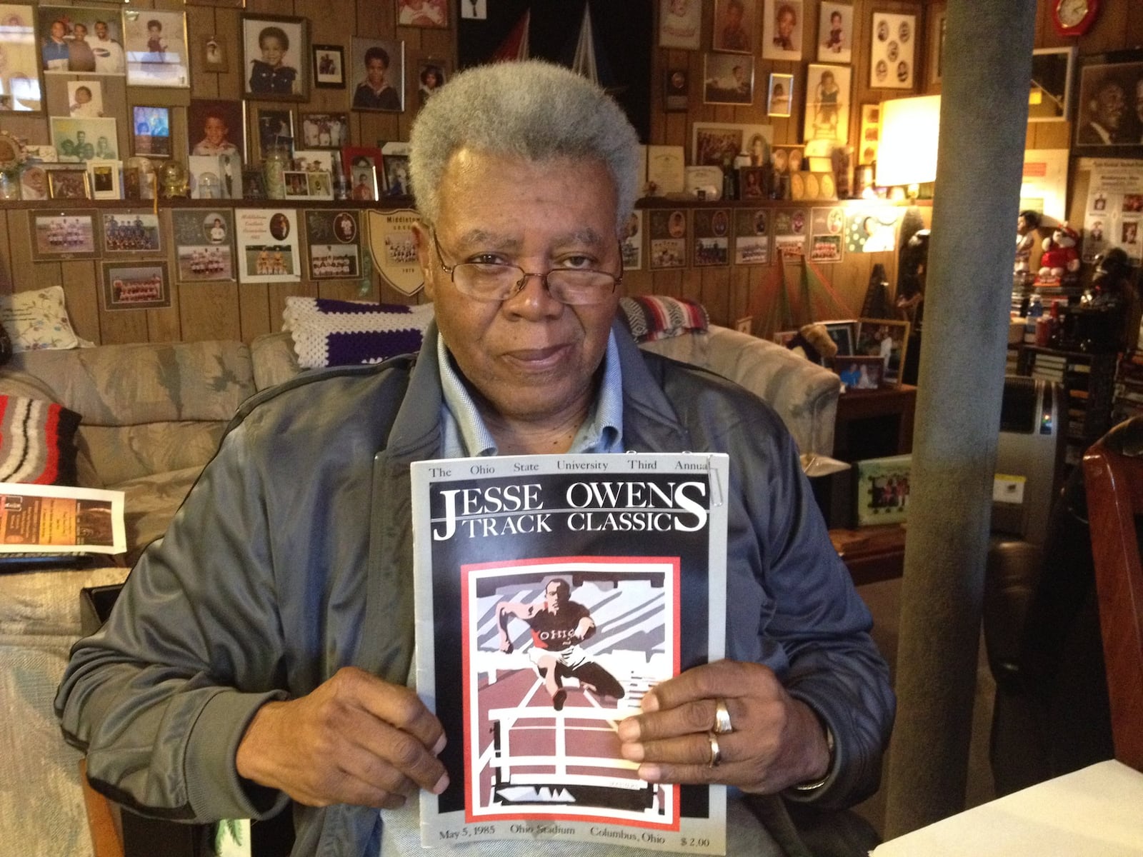 Retired teacher Elmon Prier wrote a tribute to Jesse Owens after the Olympic champion died in 1980. RICK MCCRABB/STAFF