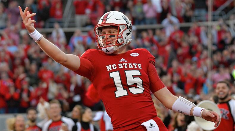 during their game at Carter Finley Stadium on November 25, 2017 in Raleigh, North Carolina.