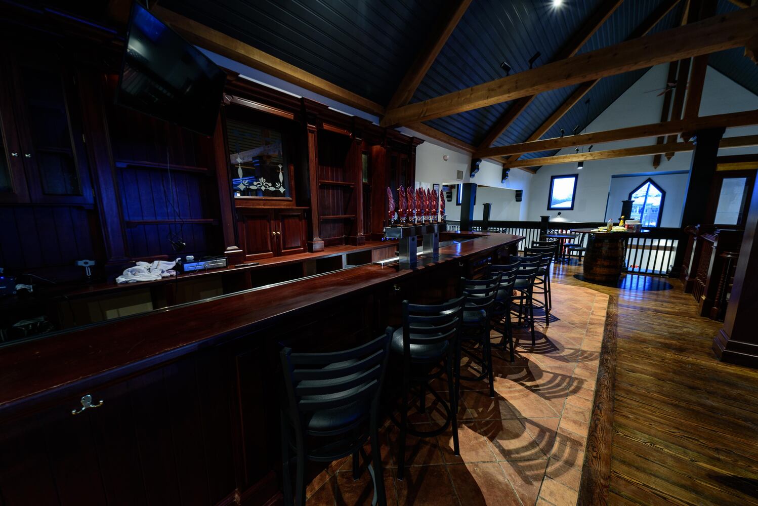 PHOTOS: Take a sneak peek at the new Warped Wing Brewpub & Smokery in Mason