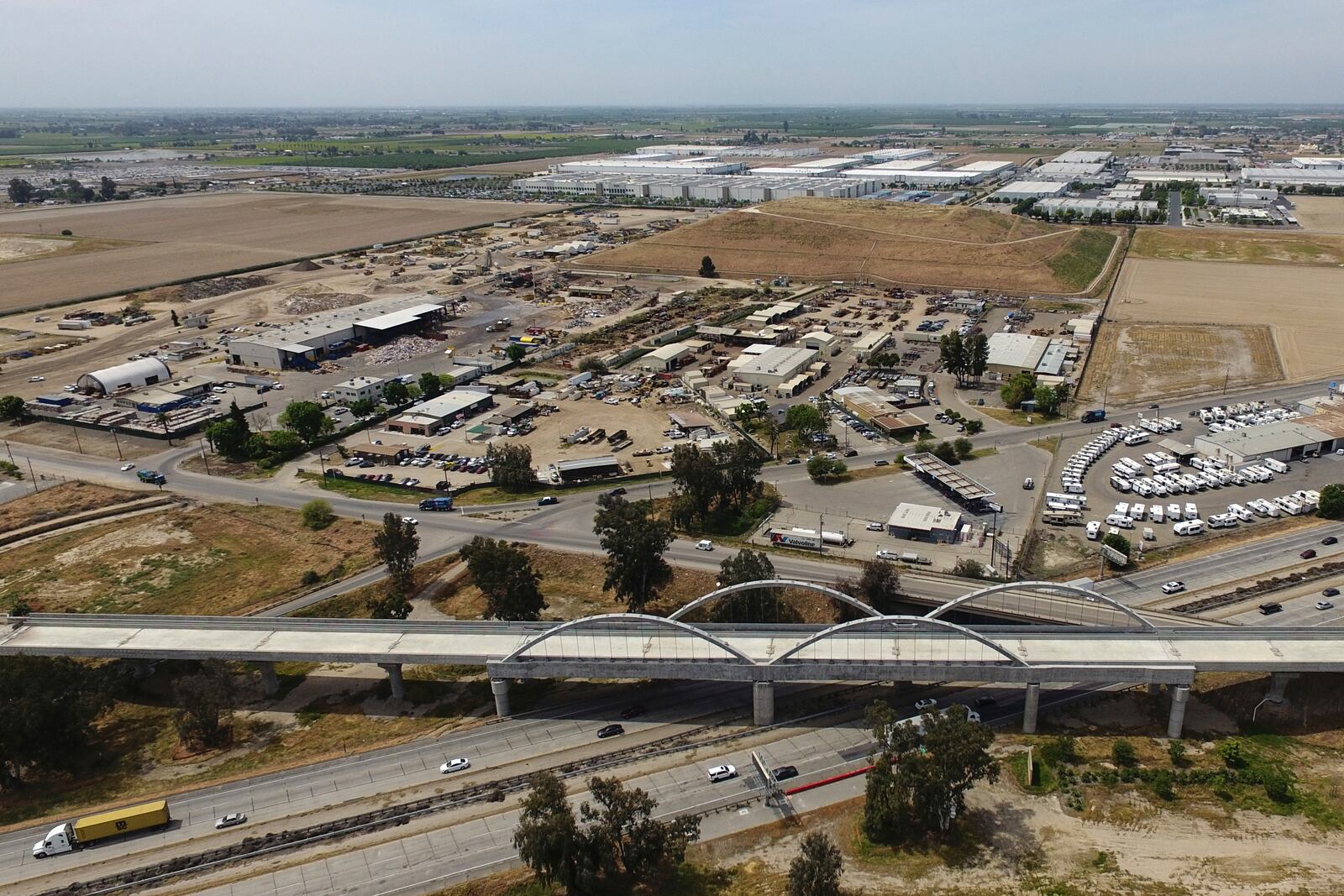 The Cedar Viaduct, designed to take high-speed trains over Cedar and North avenues and State Route 99, is shown in an aerial view, Tuesday, April 15, 2025, in Fresno, Calif. (AP Photo/Godofredo A. Vásquez)