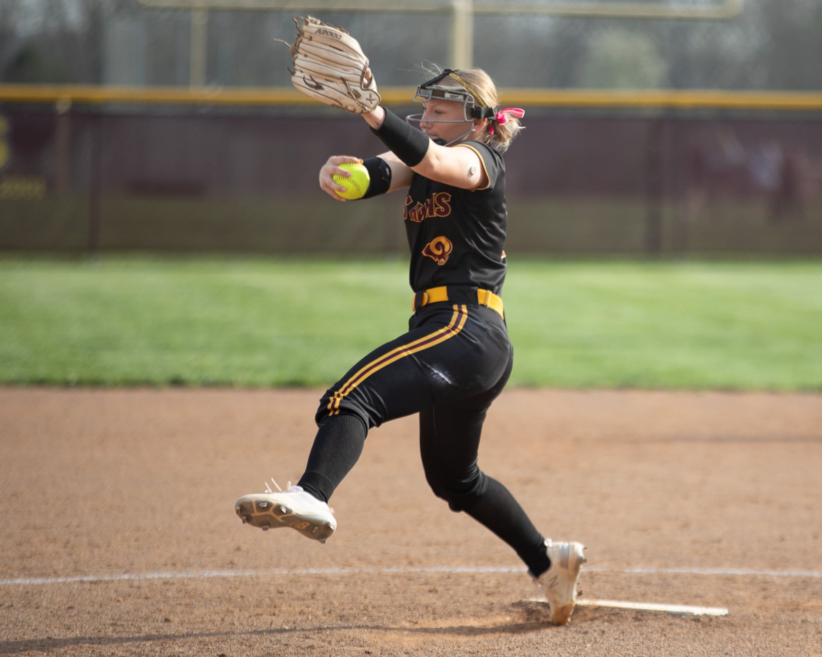Ross junior Paige Baker sends a pitch to the plate during her game against Hamilton on Monday night. ADRIAN ALVIS / CONTRIBUTED