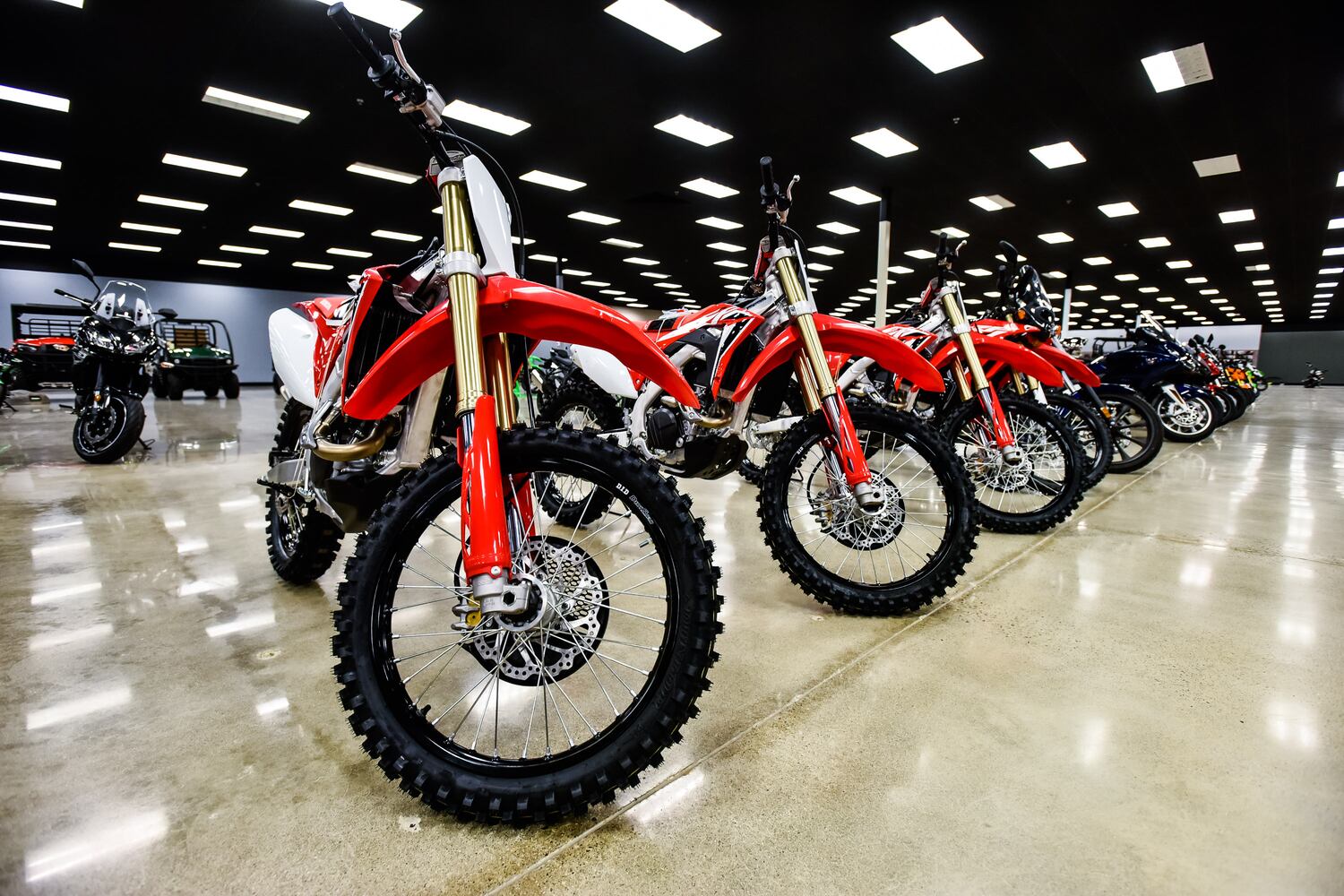 Octane Outlet motorcycle and powersports dealer now open in Middletown