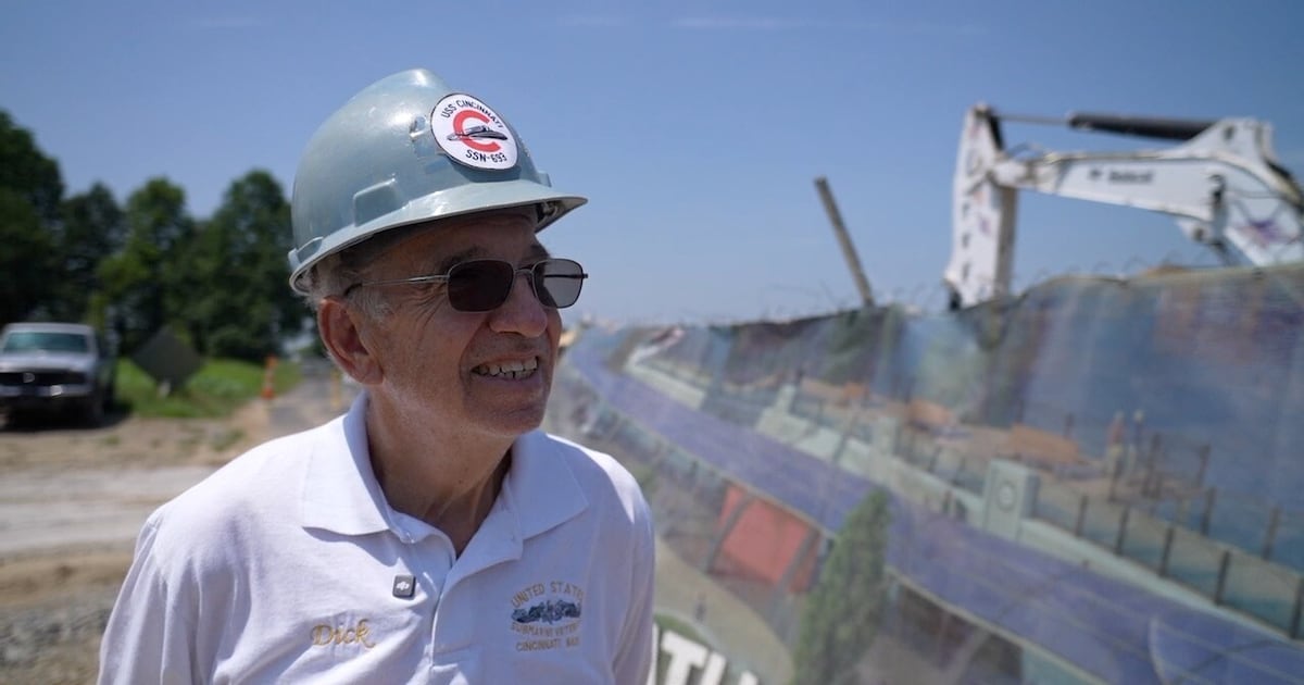 Navy vet gets first look at Cold War memorial that replicates nuclear submarine in Ohio