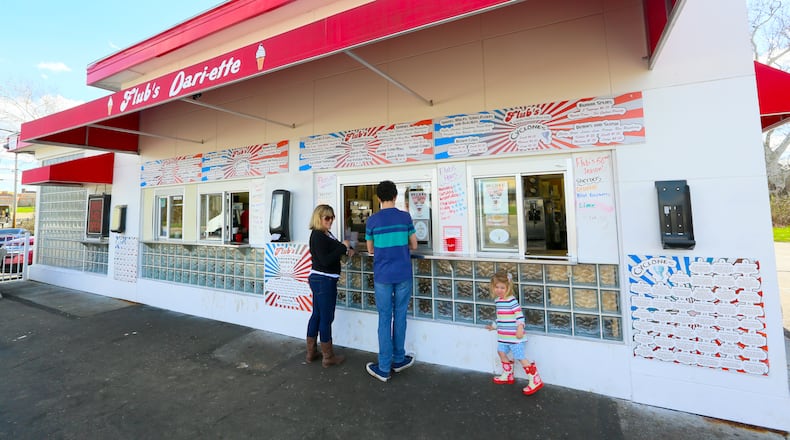 Flub’s, seen here in 2016, opened for the season Thursday to overflow crowds. GREG LYNCH / STAFF