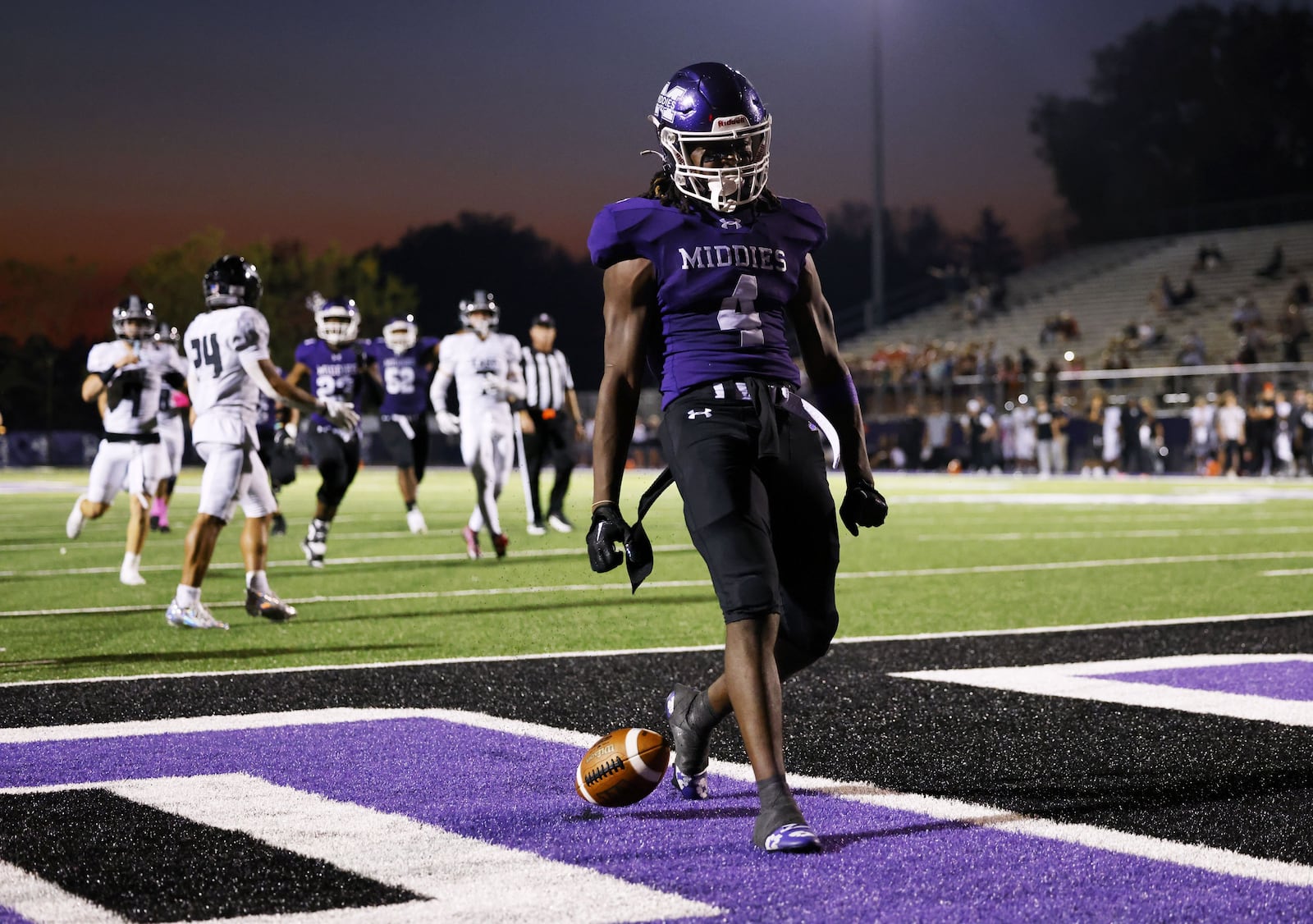 Middletown's Jordan Vann runs in for a touchdown during their football game against Lakota East Friday, Oct. 3, 2025 at Barnitz Stadium in Middletown. The Middies won 27-6. NICK GRAHAM/STAFF