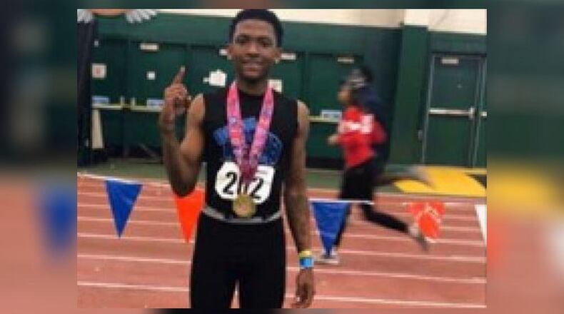 Qua'Lek Shelton was an award-winning hurdler. (Courtesy/Facebook)