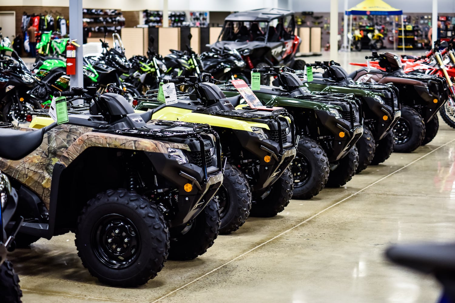 Octane Outlet motorcycle and powersports dealer now open in Middletown