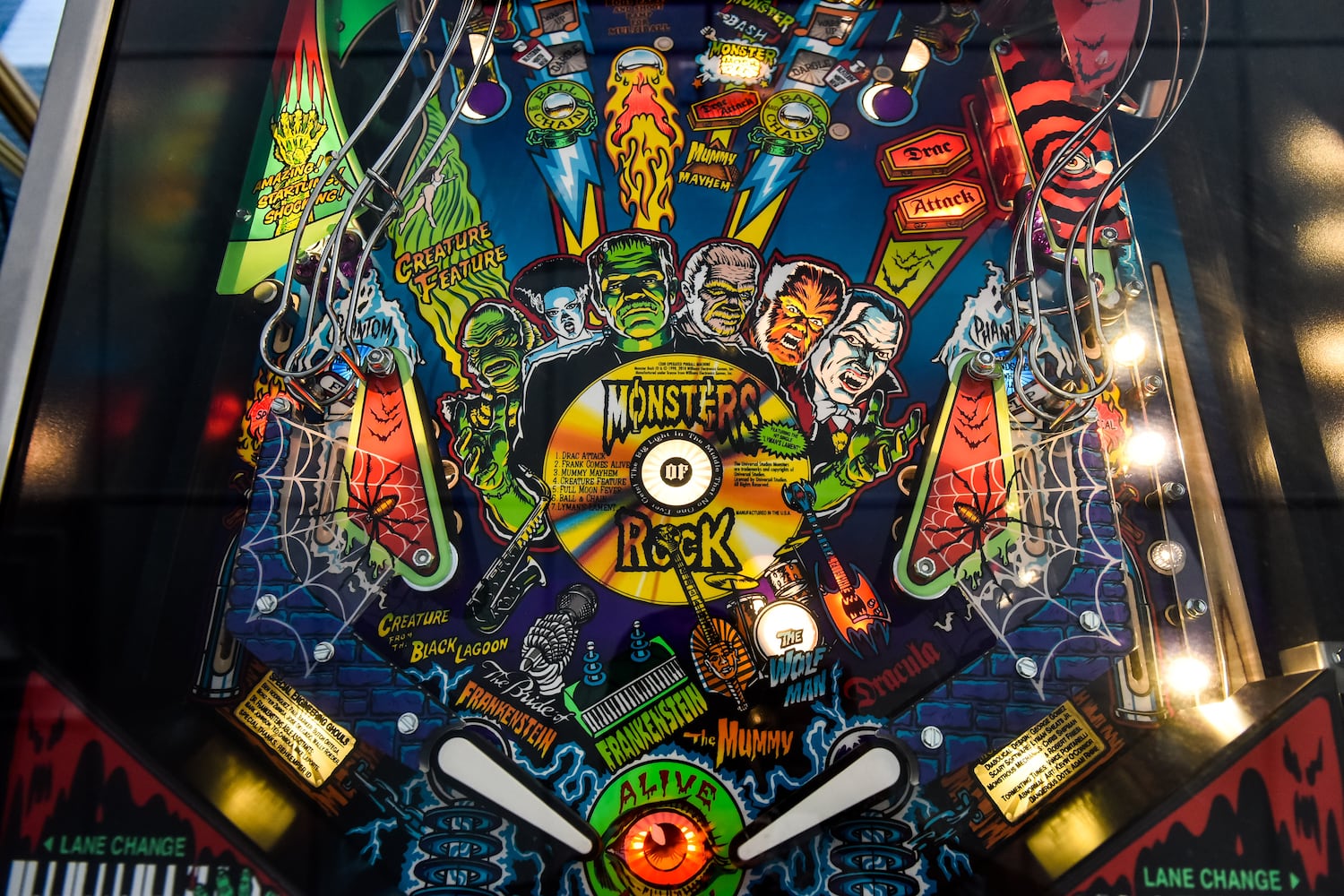 Pinball Garage now open in downtown Hamilton