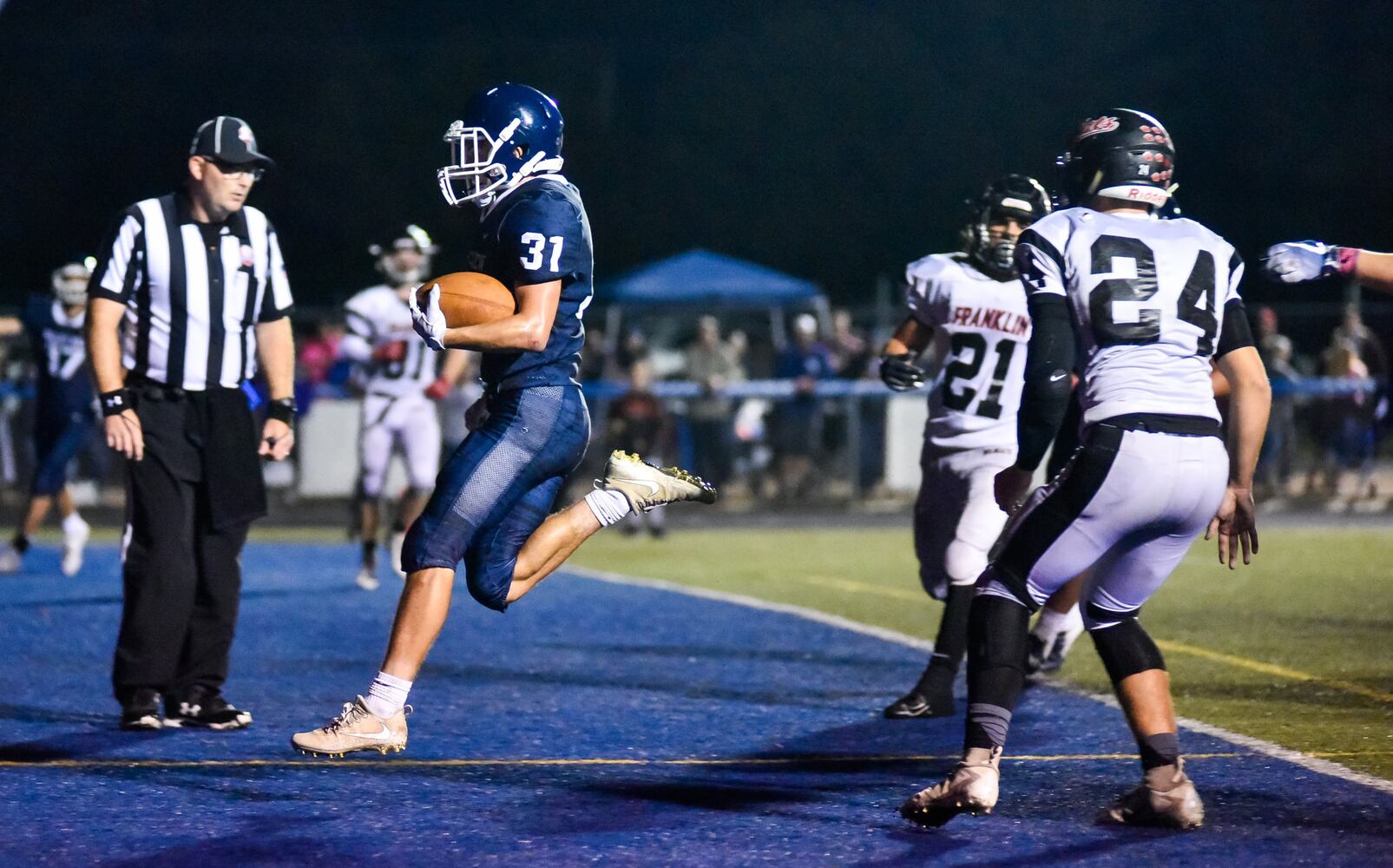 Franklin football beats Valley View Friday, Oct. 11