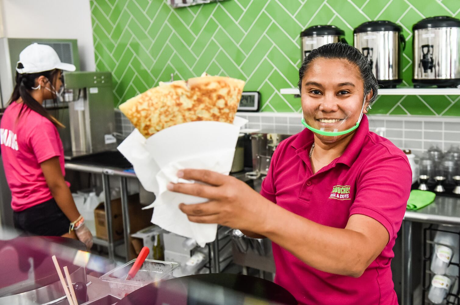 Smoochies Boba and Crepes opens on Main Street in Hamilton