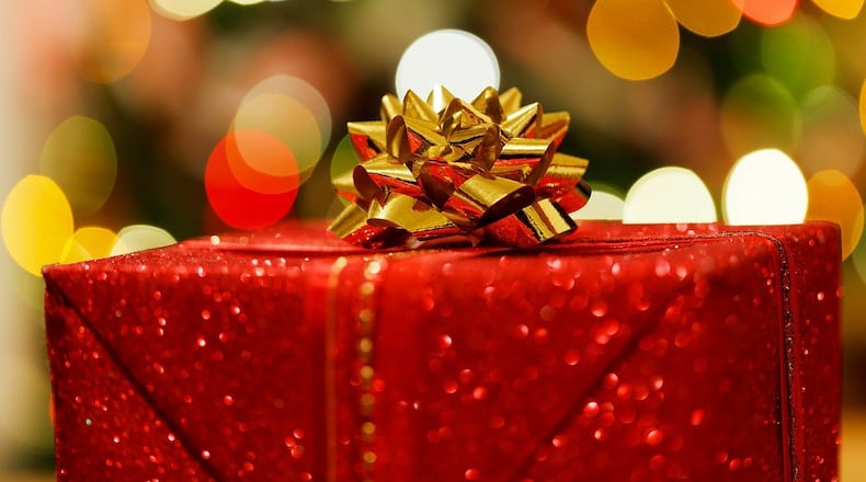 Holiday gifts for those who are hosting.