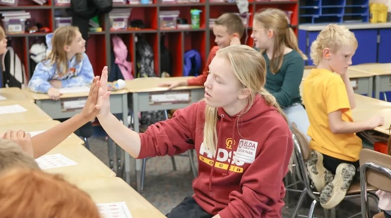 Ross High School student Kailyn May has some hearing impairment and is well-versed in American Sign Language (ASL). May is a regular volunteer Ross’ Elda Elementary, working with youngsters in helping them learn ASL along with teaching them about people with other disabilities. (Contributed Photo)