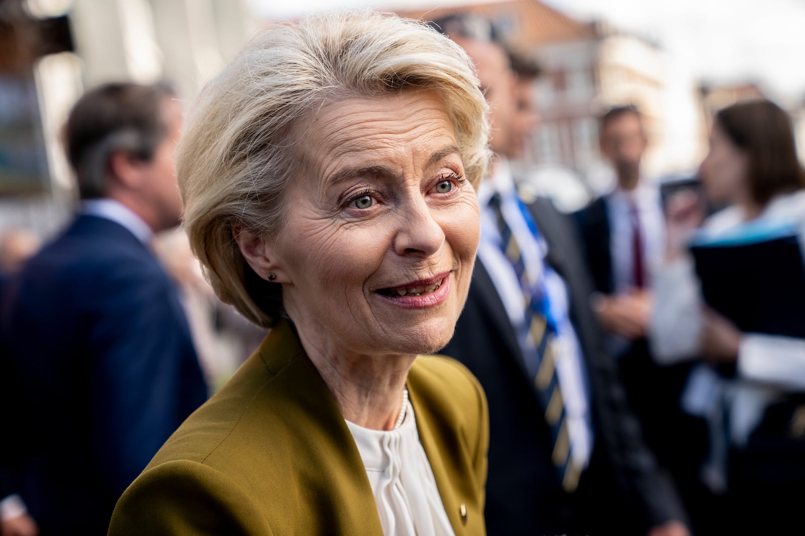 EU Commission President Ursula von der Leyen walks in the Town Hall Garden at Aarhus Town Hall, Aarhus, Denmark, Thursday, July 3, 2025. (Ida Marie Odgaard/Ritzau Scanpix via AP)