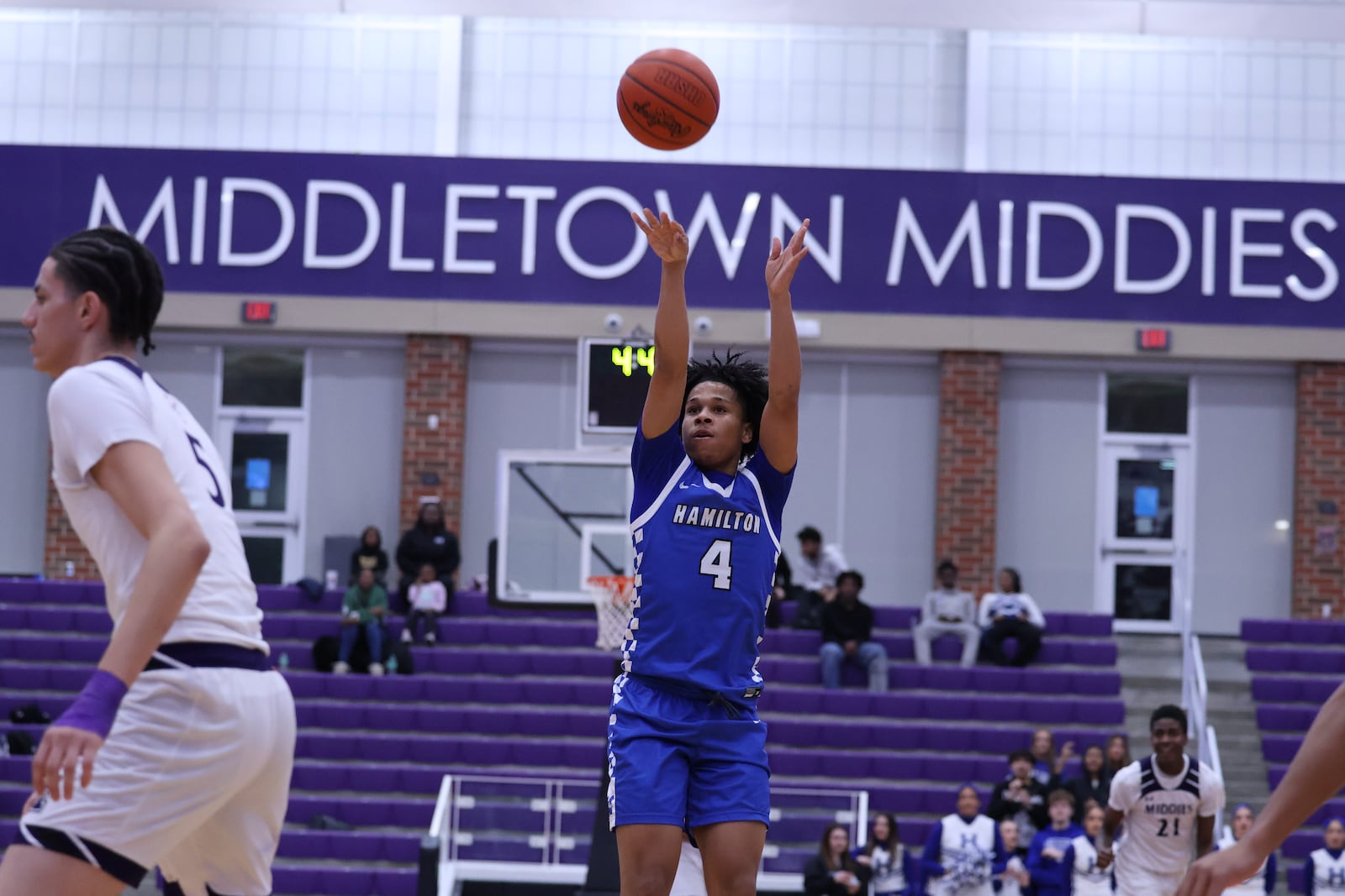 Hamilton’s Jordon Johnson-Perdomo puts up a shot during his game against Middletown on Tuesday night at Wade E. Miller Arena. ELIJAH COOK / CONTRIBUTED