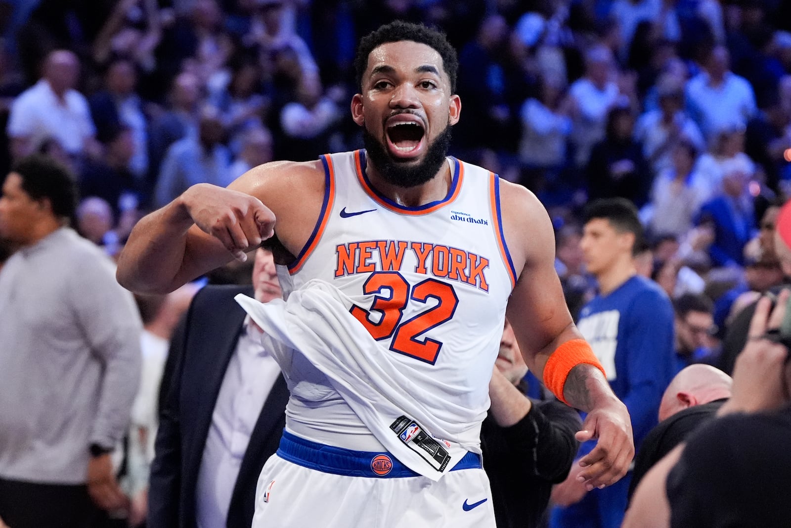 New York Knicks center Karl-Anthony Towns (32) reacts following Game 1 in an NBA basketball first-round playoff series against the Detroit Pistons, Saturday, April 19, 2025, in New York. (AP Photo/Julia Demaree Nikhinson)